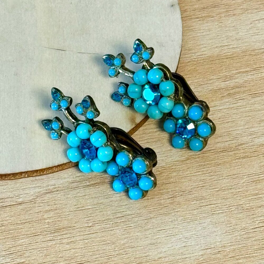 Vintage Beaded Crystal Blue Clip On Earrings